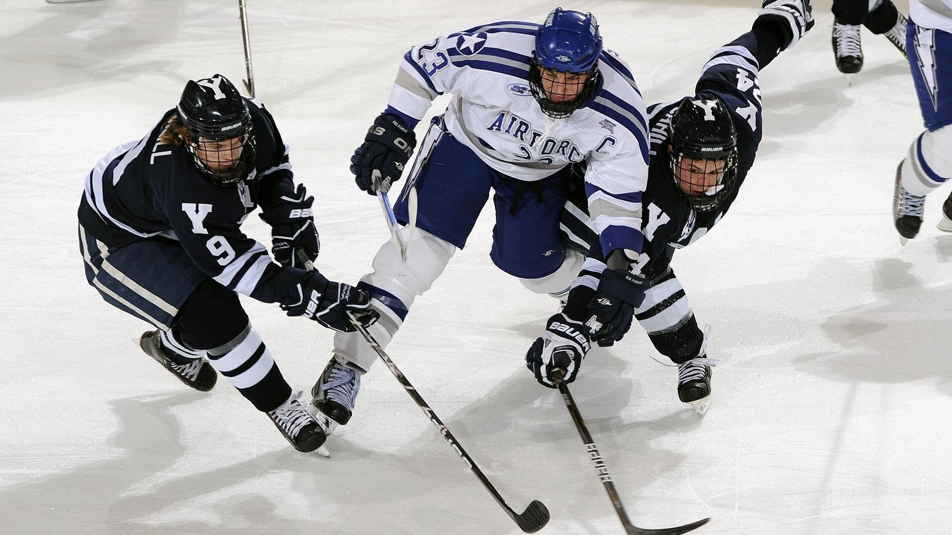 开云-【马克·塞尔比】防守逼人：他如何用策略击退对手？，马克·塞尔比老婆